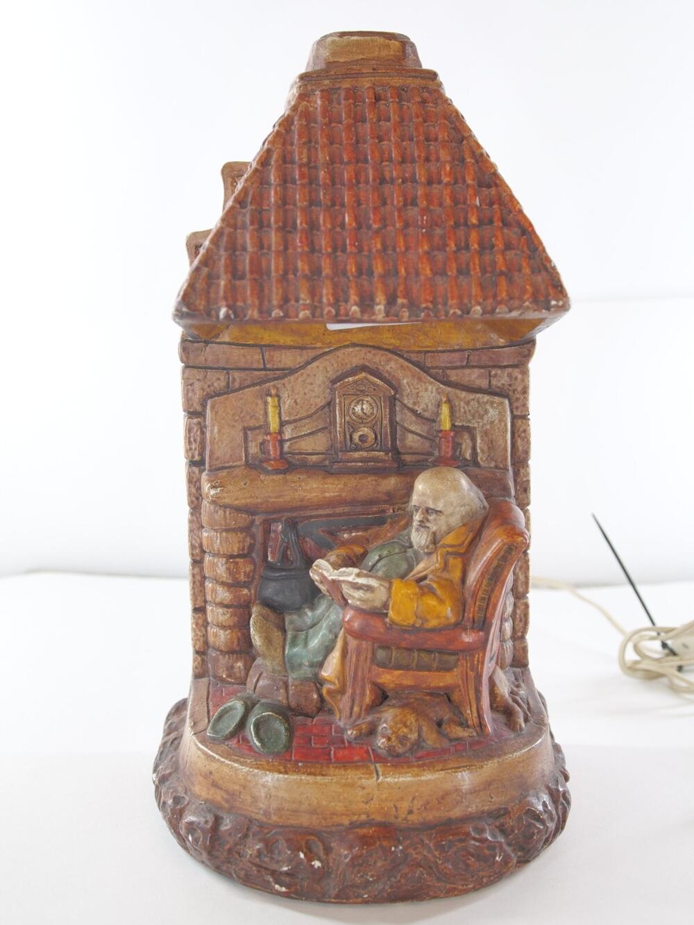 Fireplace Lamps Pictorial Sculpture Table retro Christmas Theme Vintage